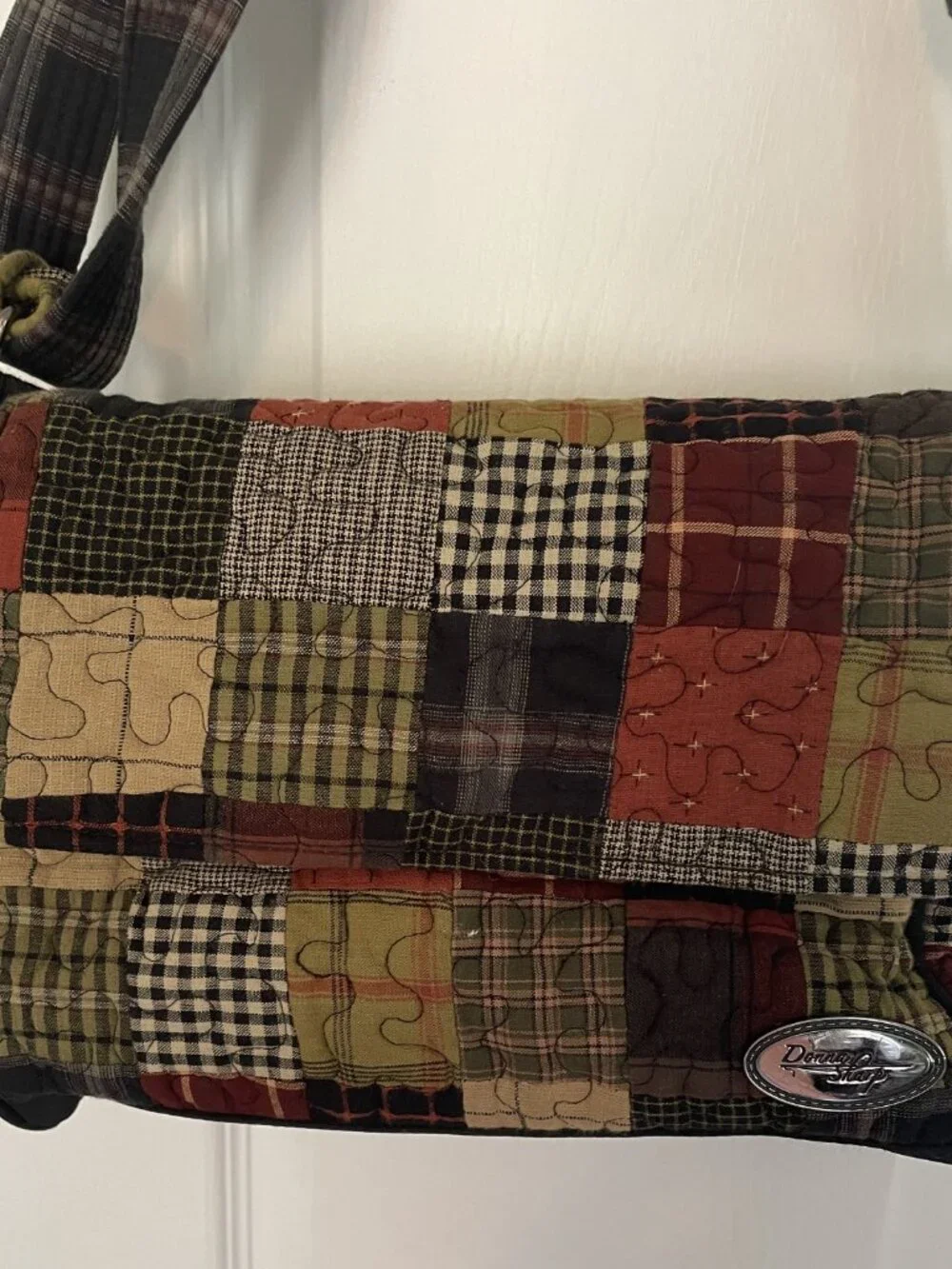 Donna Sharp Crossbody/Messenger Bag Quilted Patchwork